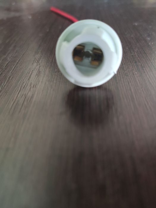 Патрон лампи Т10