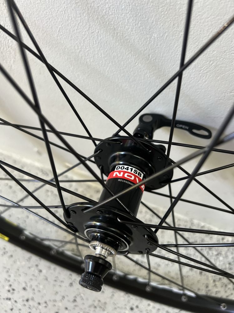 Koła rowerowe MTB XC 28, 29, 700C maszyny Novatec Mavic Sapim
