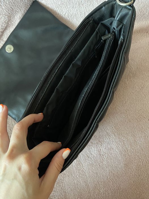 Сумка з цепочкою