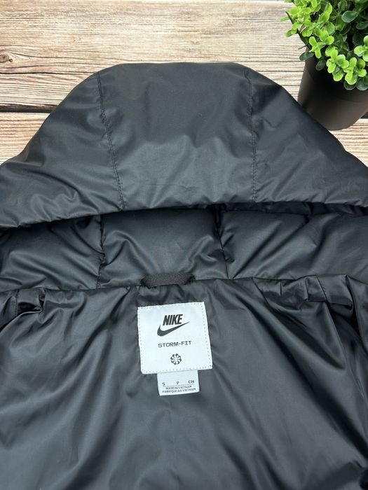 Пуховик Nike Windrunner 2025 куртка найк шторм фіт