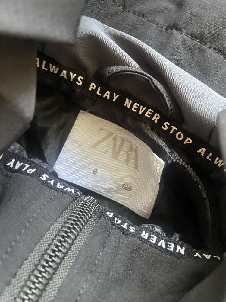 Костюм анорак брюки  Zara boys