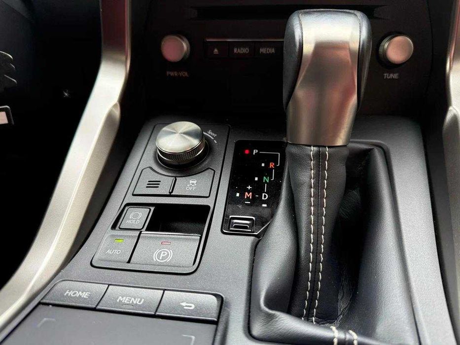 Lexus NX 300 2019