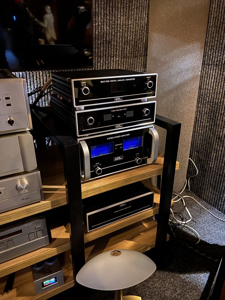 Zestaw High-End końcówka mocy, preamp, dac DSD