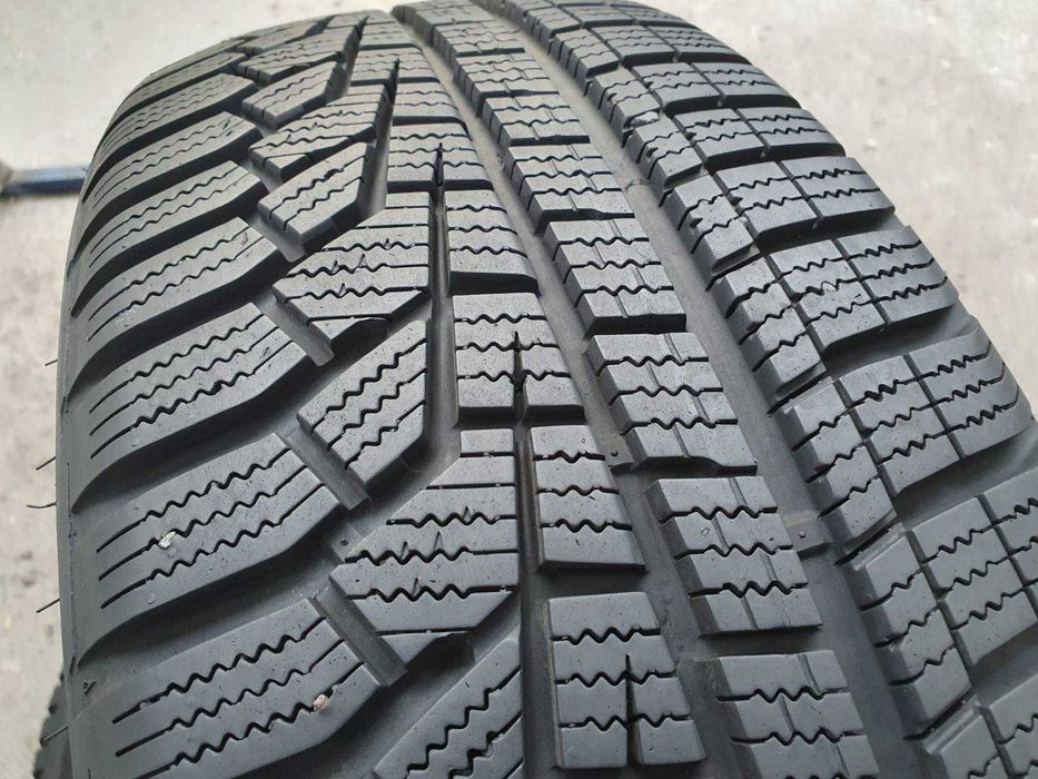 4x Hankook Winter I'cept Evo 2  205/60r17  7,4mm 2023r  *