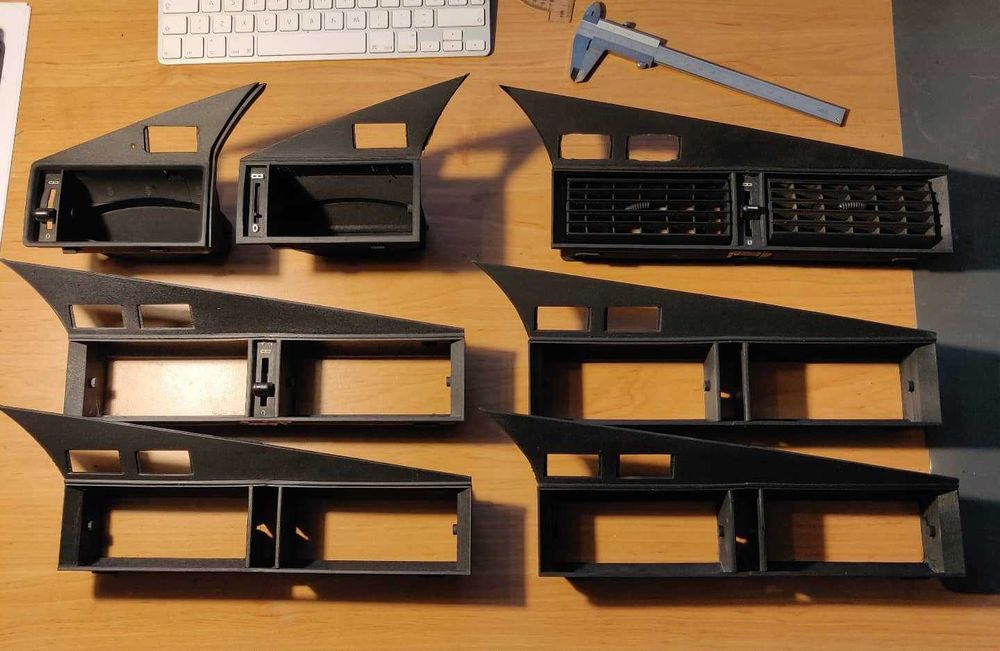 Difusor Central e Esquerdo Mercedes 190 w201 (Sofagem)