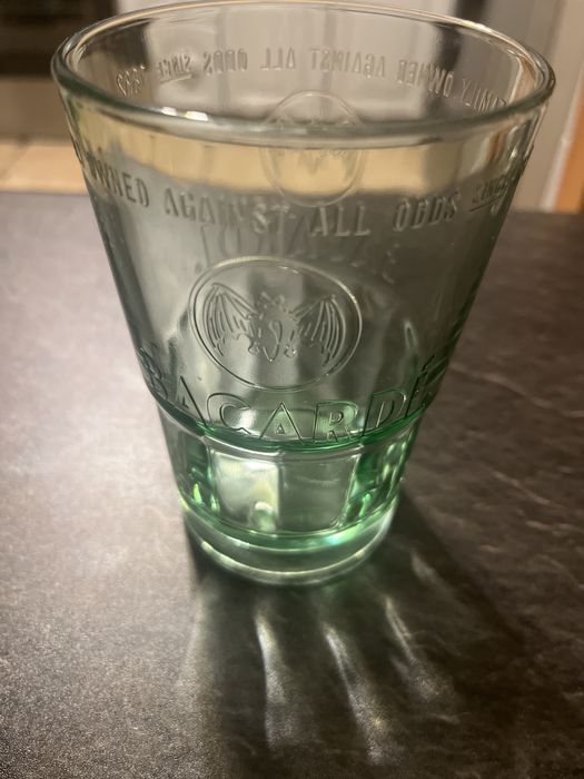 Szklanki Bacardi,zielone