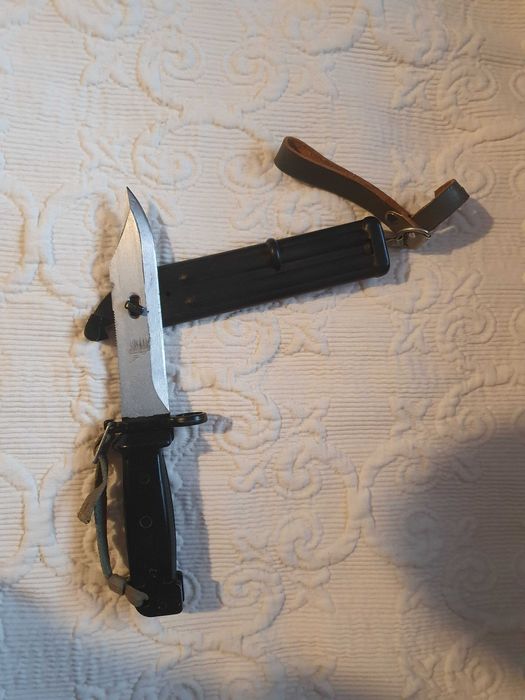 Stary bagnet wojskowy