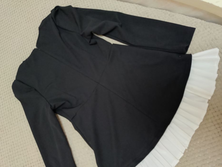 Продам сукню  чорного кольору