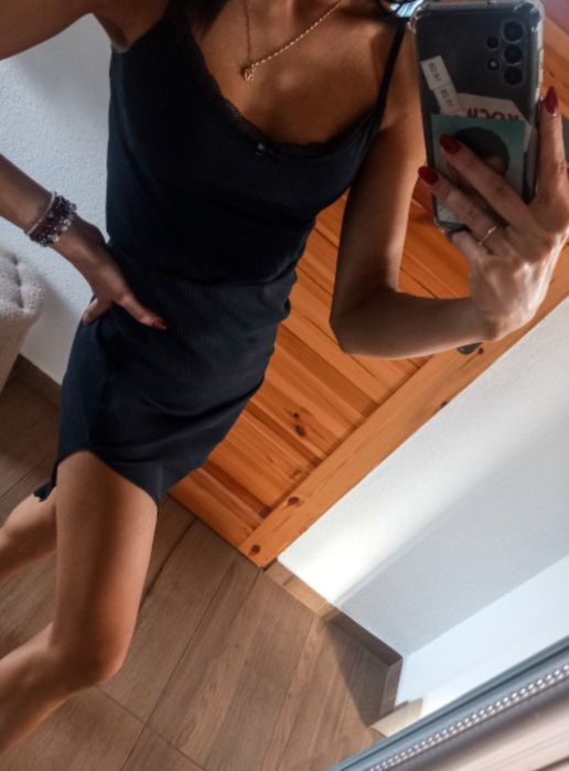 Bluzka na ramiączkach z koronką XS S
