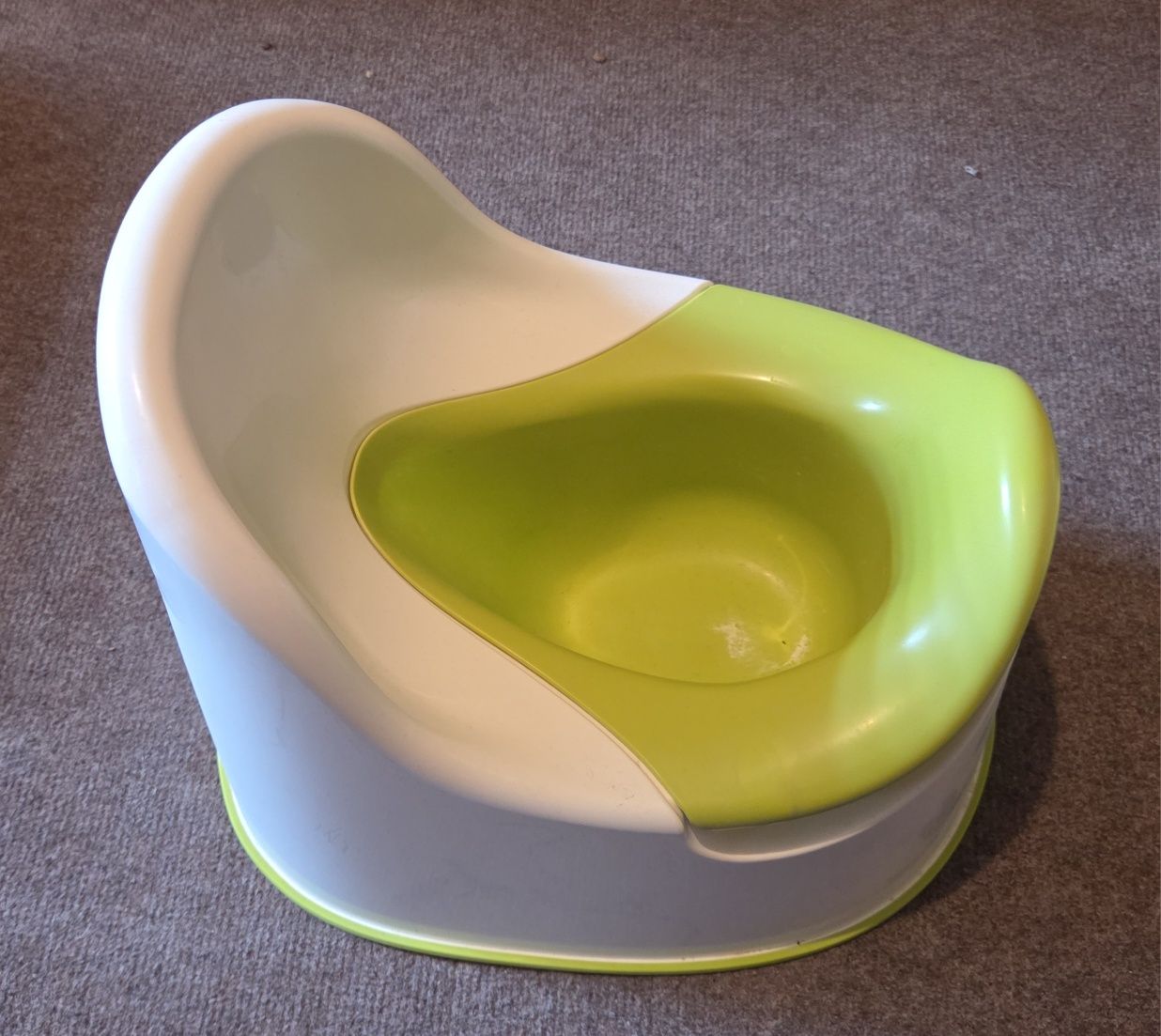 Nocnik Ikea Lockig