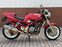 Suzuzki bandit gsf400