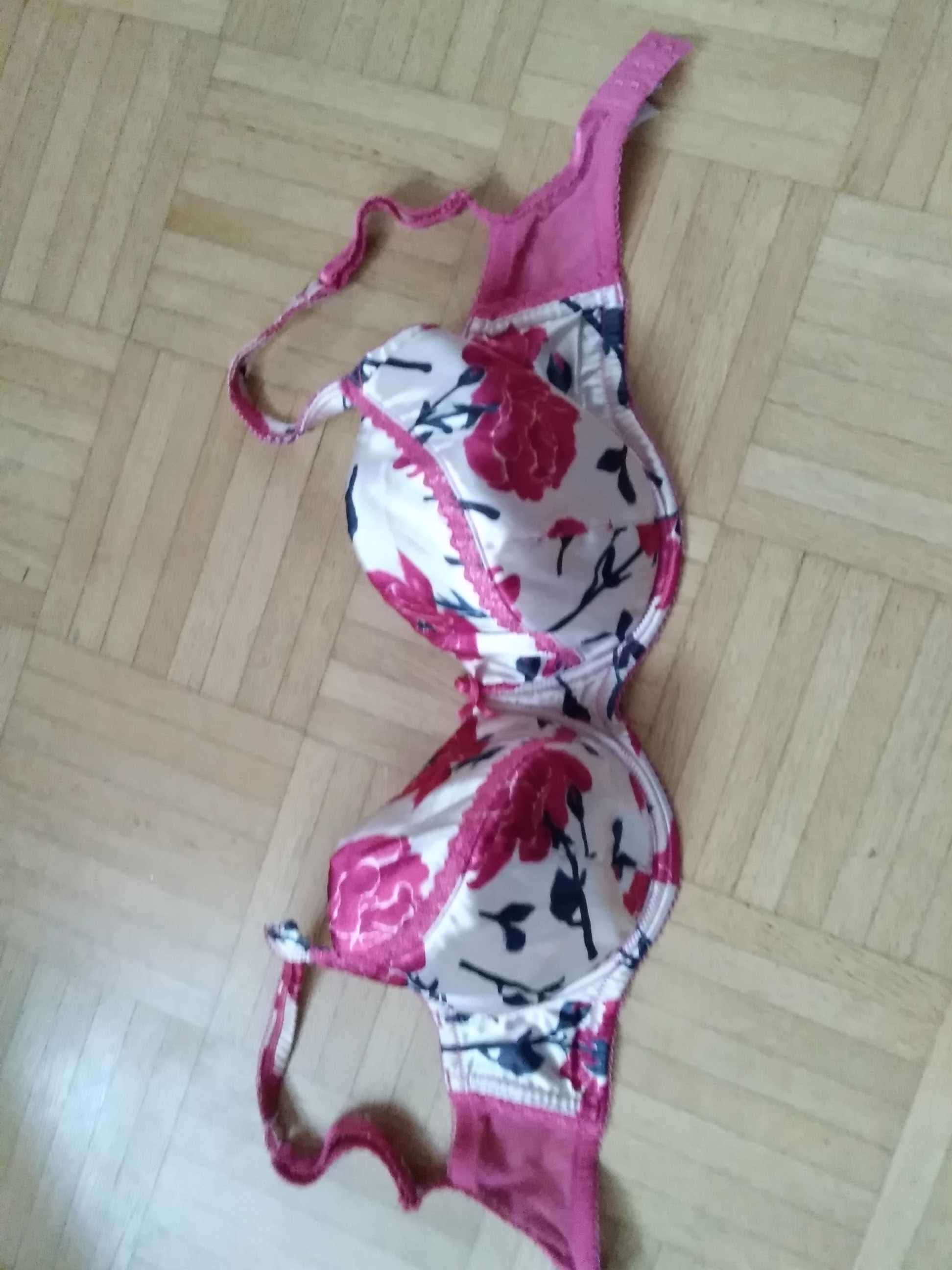 Super biustonosz Lepel Intima 32F  70F