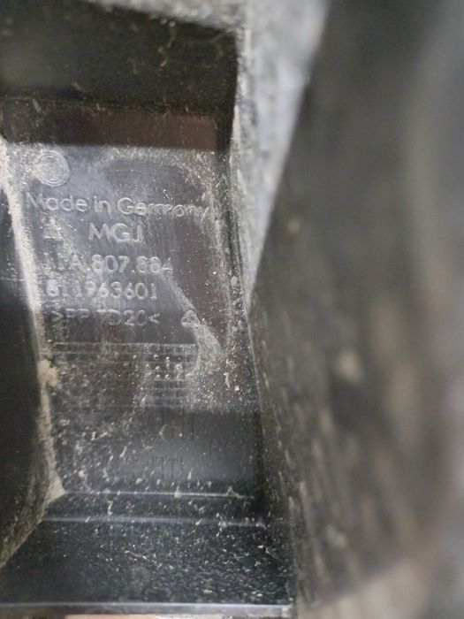 ślizg zderzaka vw id4 prawy przód 11a80.7884