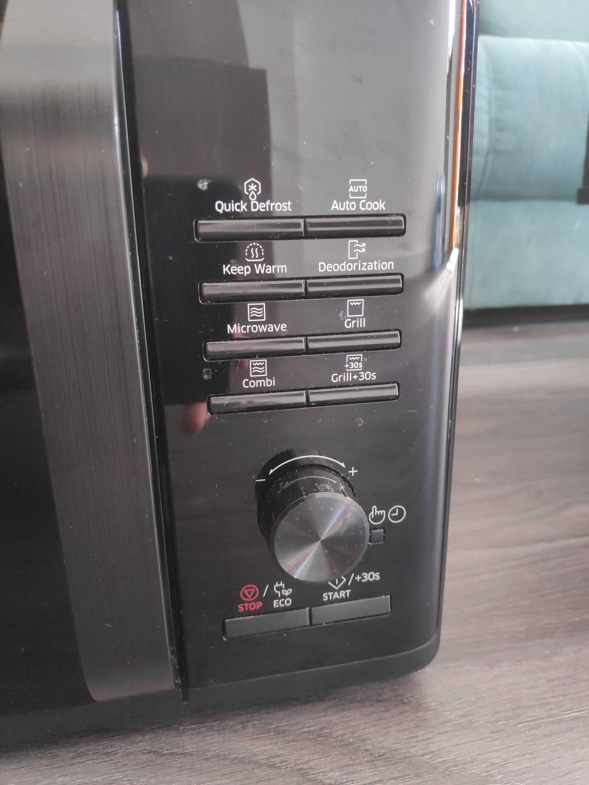 Kuchenka mikrofalowa 800W SAMSUNG z grillem
