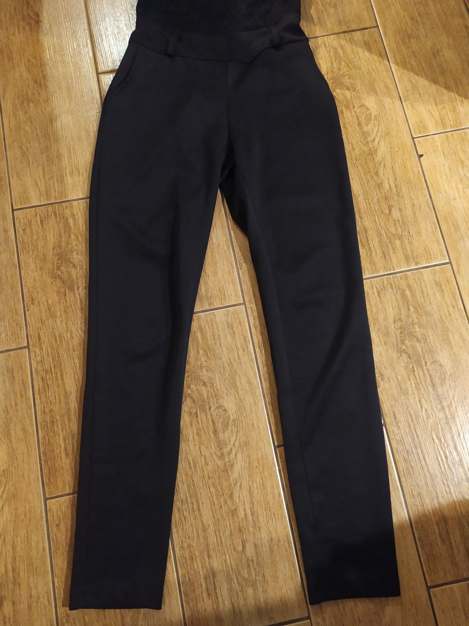 H&M spodnium kombinezon rozm XS, S elastyczny