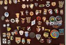 Pins clubes futebol