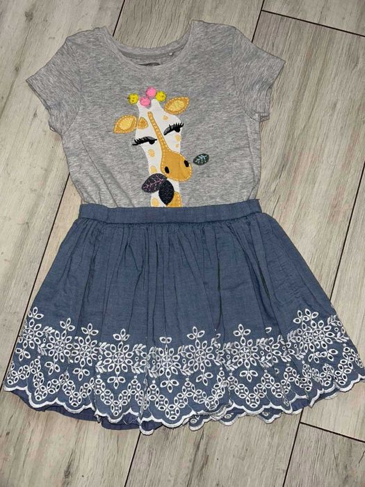 Сукня для дівчинки 98 см