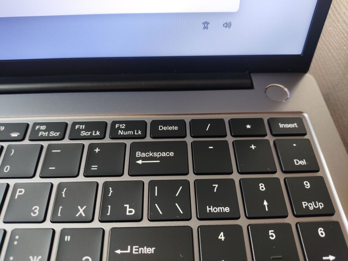 Blackview AceBook 12 16/512GB  Intel Core i5 16" 1920x1200