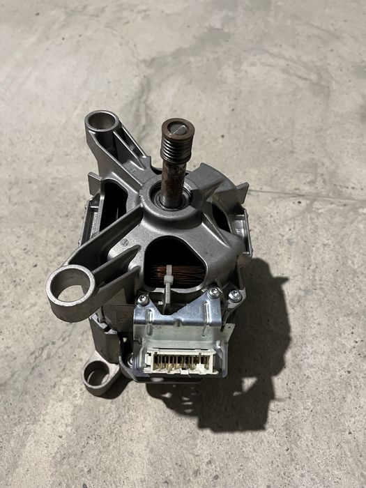 Двигун мотор до пральної машини