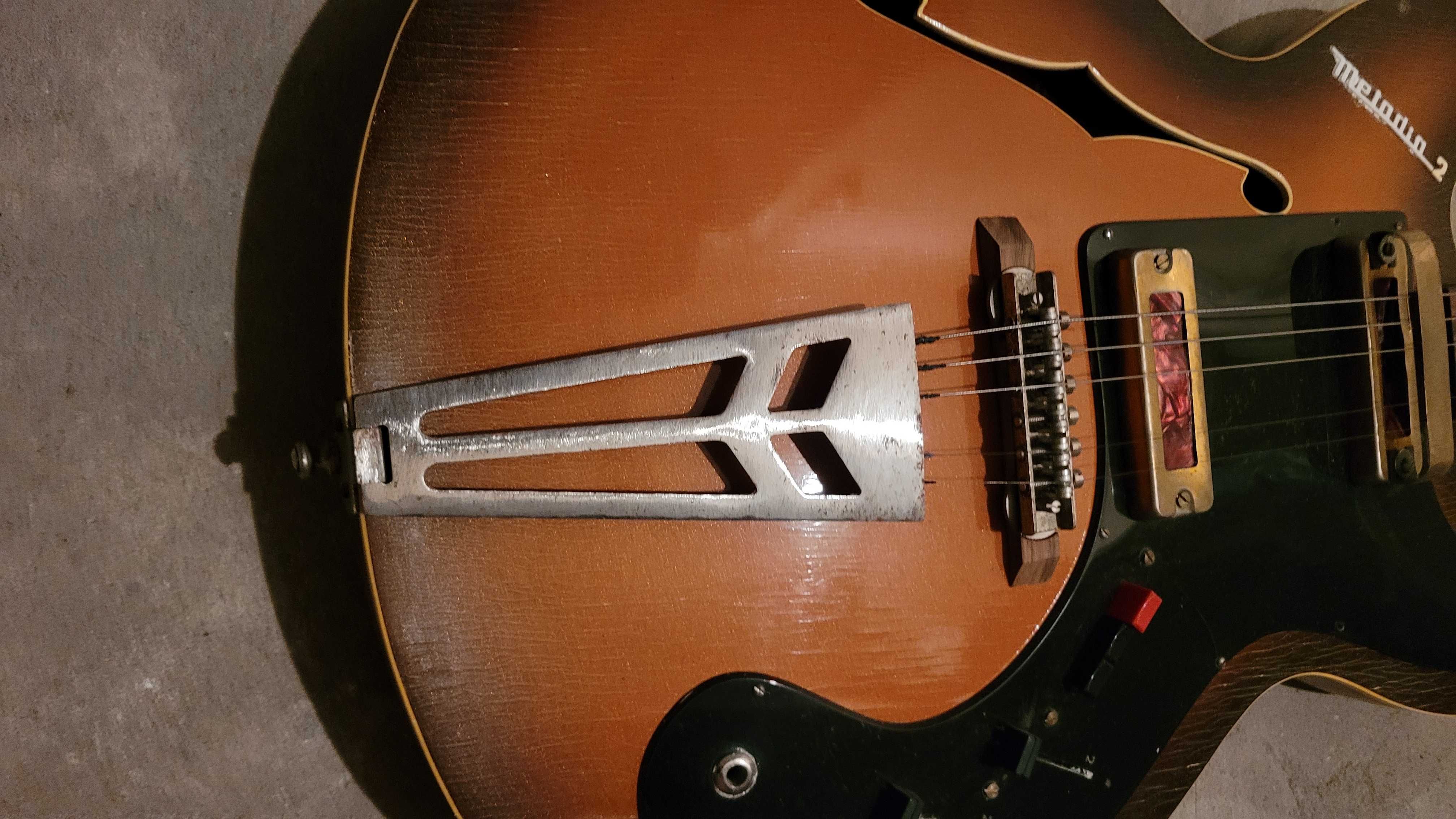 Gitara elektryczna Melodia 2 - 50 letnia