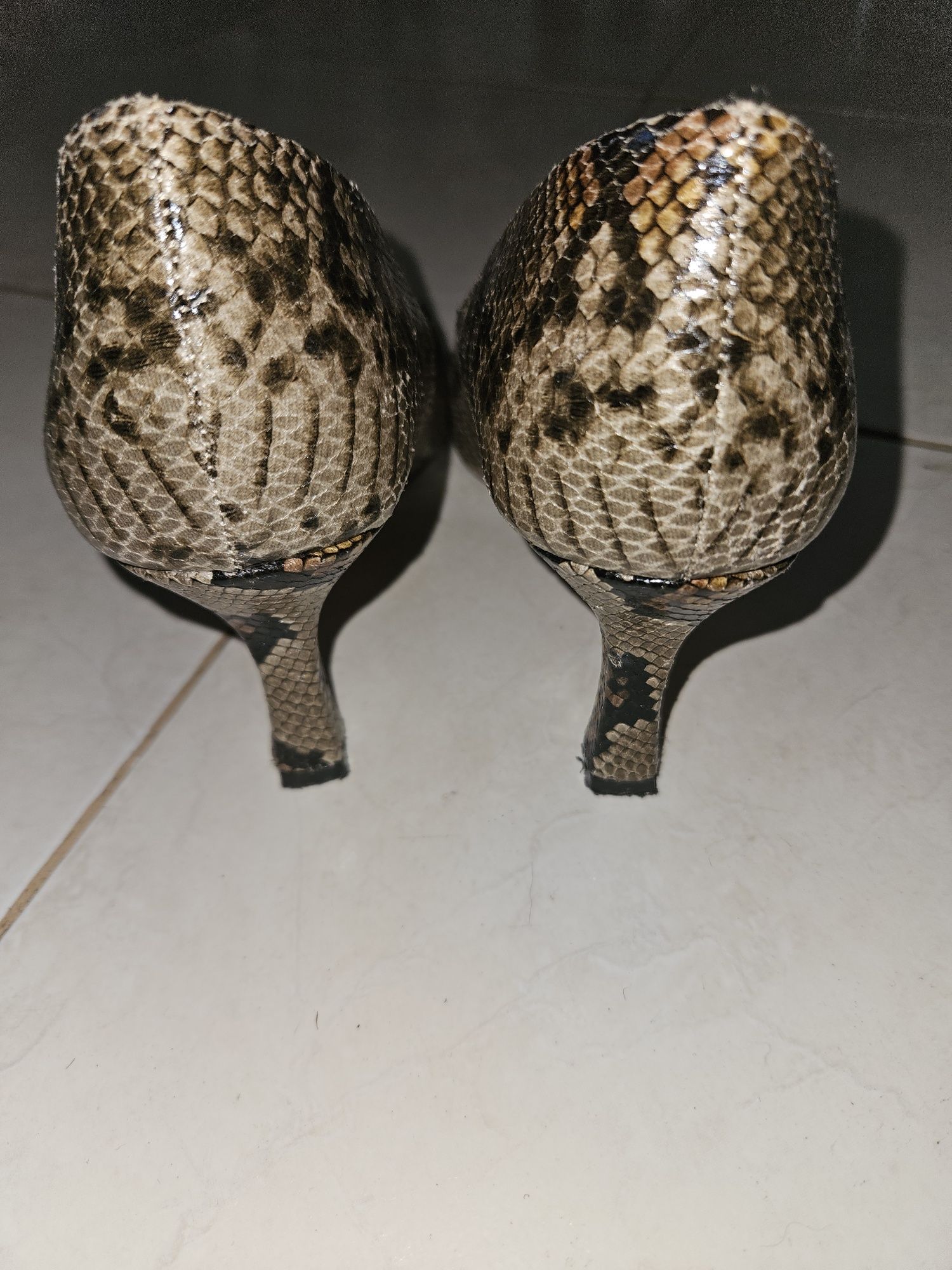 Sapatos senhora 38