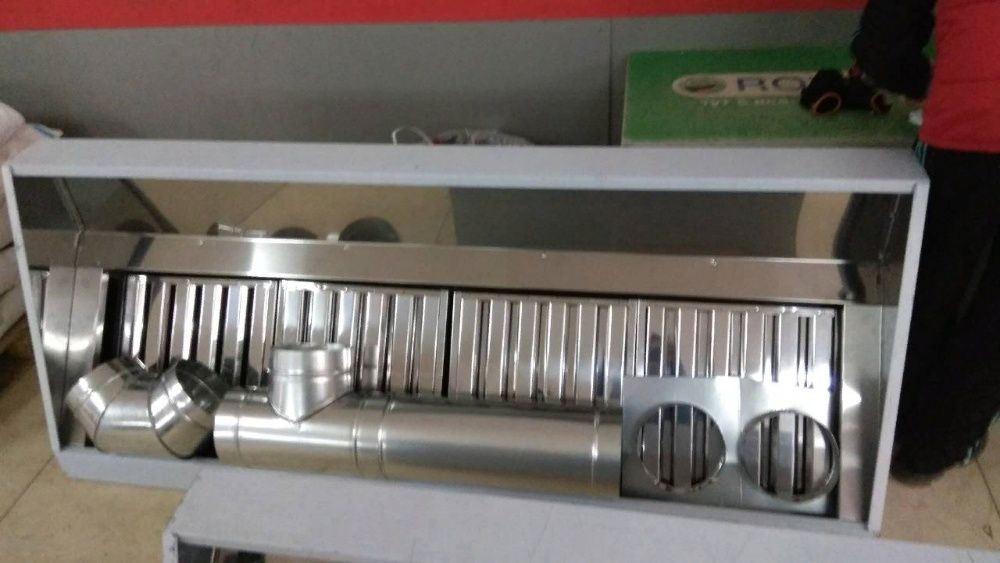 Вытяжной зонт, вытяжка, кухонна витяжка купольна,піраміда, колпак,нерж