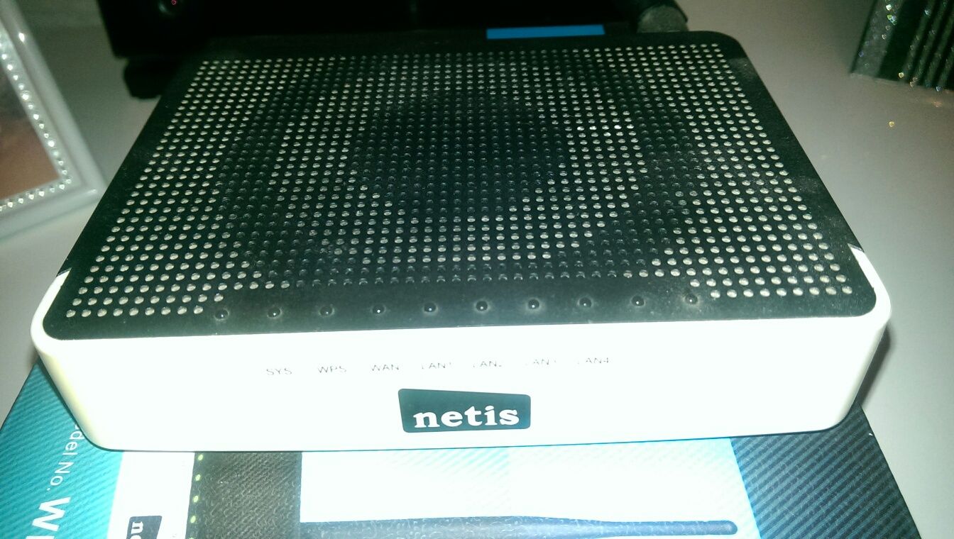 Sprzedam router wifi netis