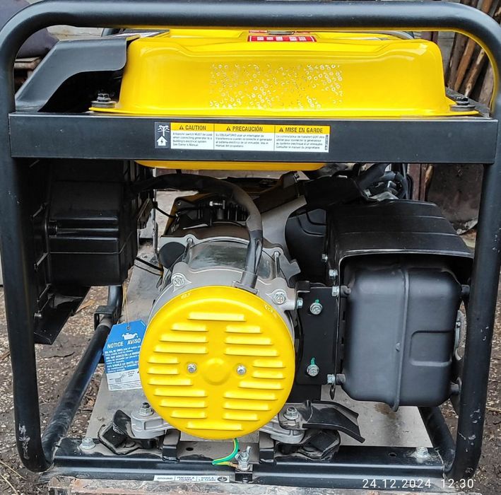 Продам генератор