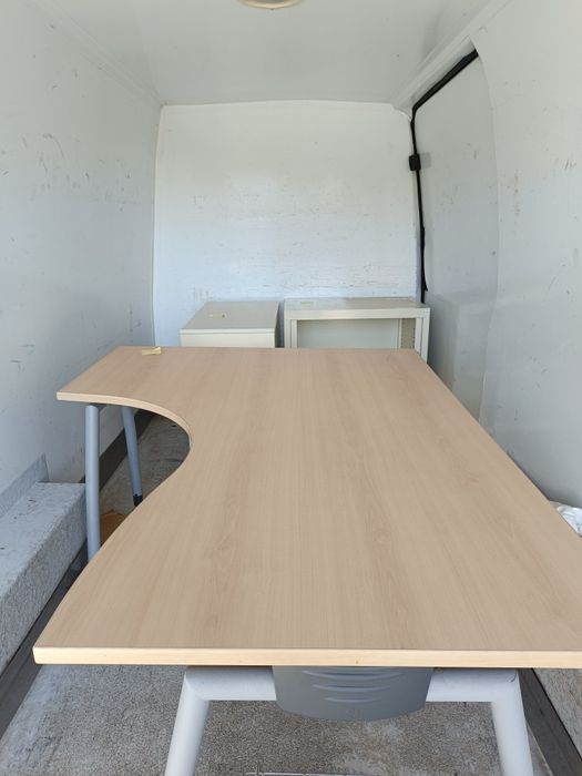 Mesa grande de escritório