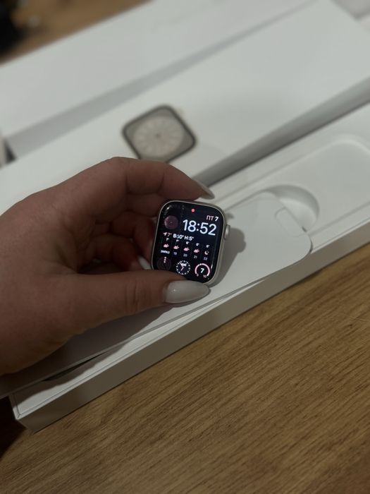 Смарт-годинник Apple Watch Series 8 GPS 41 MM