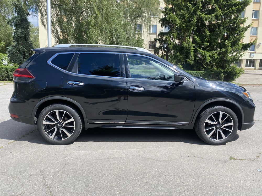 Nissan Rogue ( X-TRAIL) SL awd