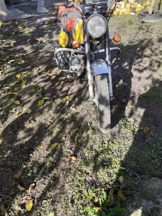 Продам  иж  планета в оригінальному стані з коляскою нормалний стан