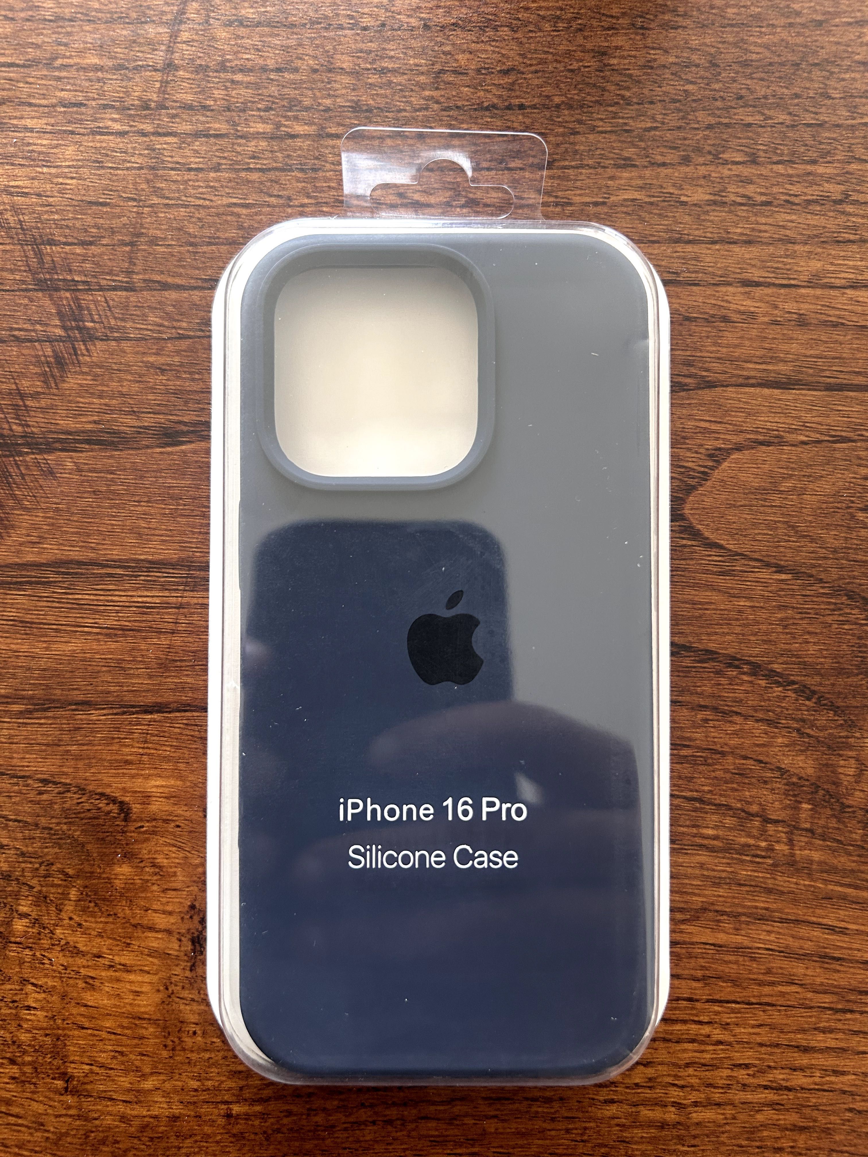 capa iPhone 16 pro Azul