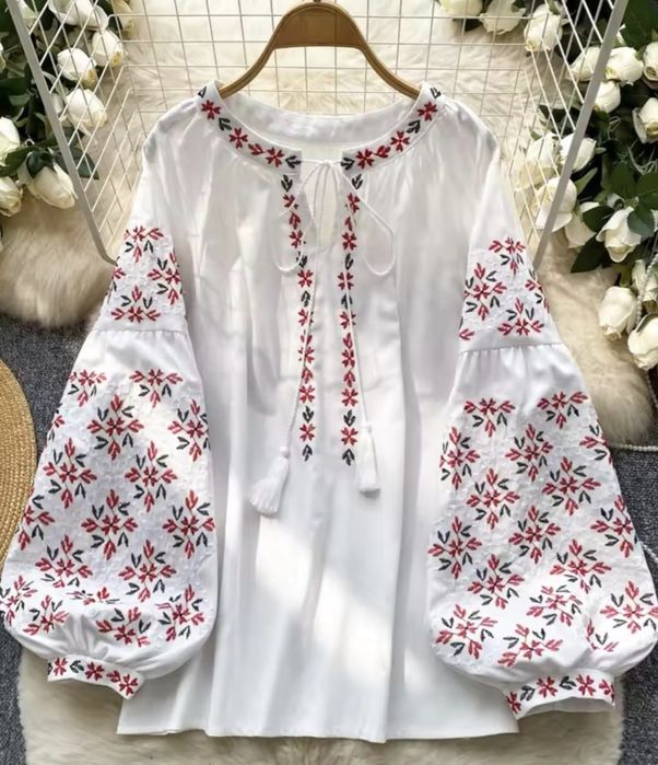 Вишиванка  жіноча