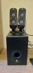 Colunas Logitech X-230 subwoofer