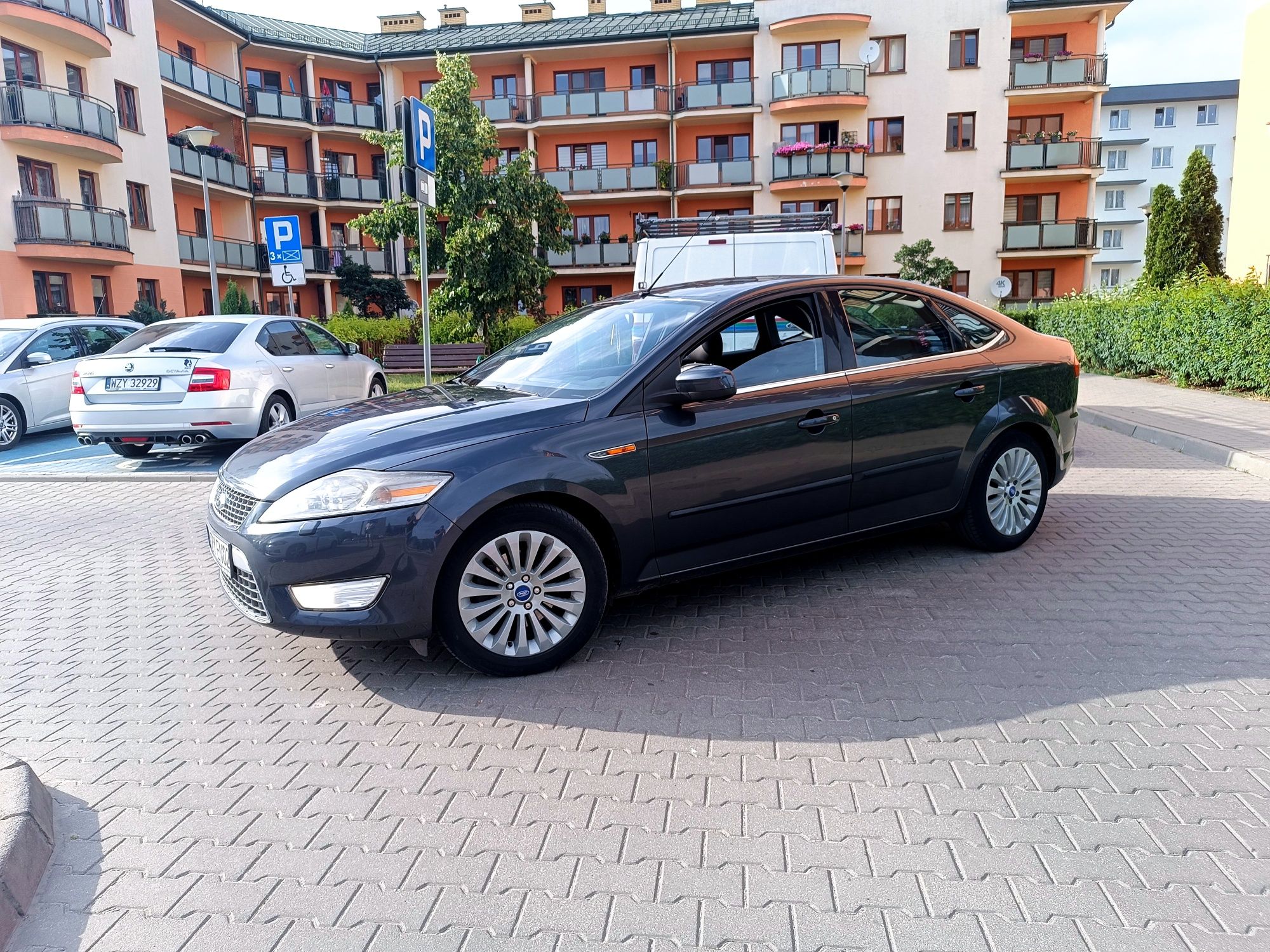 Ford Mondeo MK4 2.0TDCI 140KM#Titanium#CONVERS#Skóra#Xenon#KEYLESS GO!