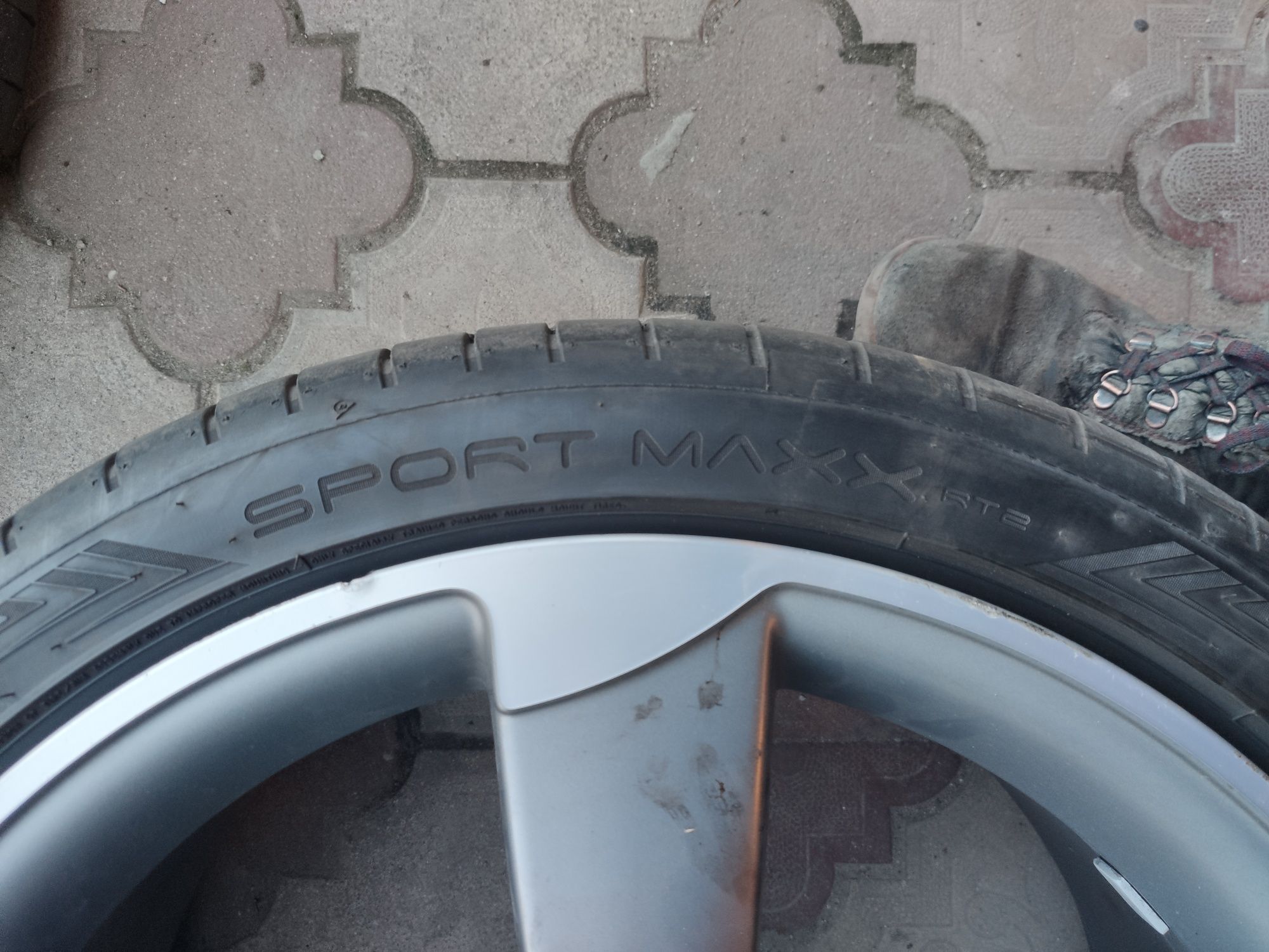 Opony Dunlop Sport Maxx RT2 255/35 - 19