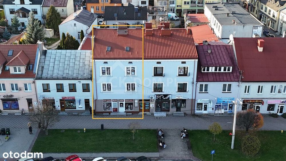 Kamienica w centrum Staszowa - bardzo dobry stan