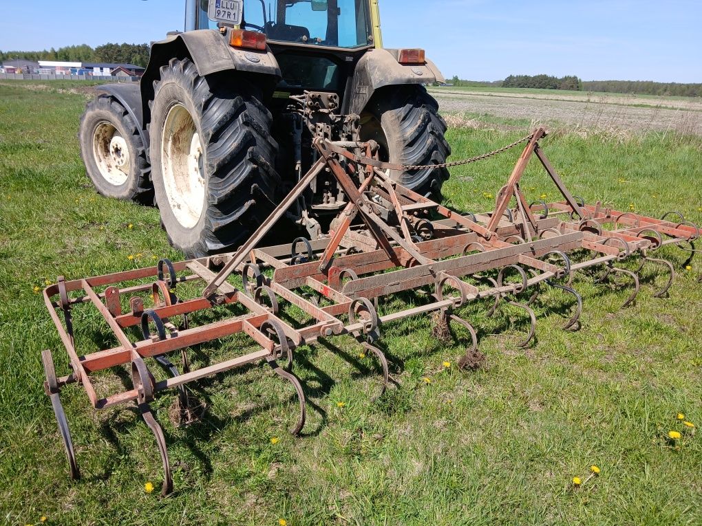 Hurlimann H6135 . Lamborghini deutz fahr  same130 Massey Ferguson 6480