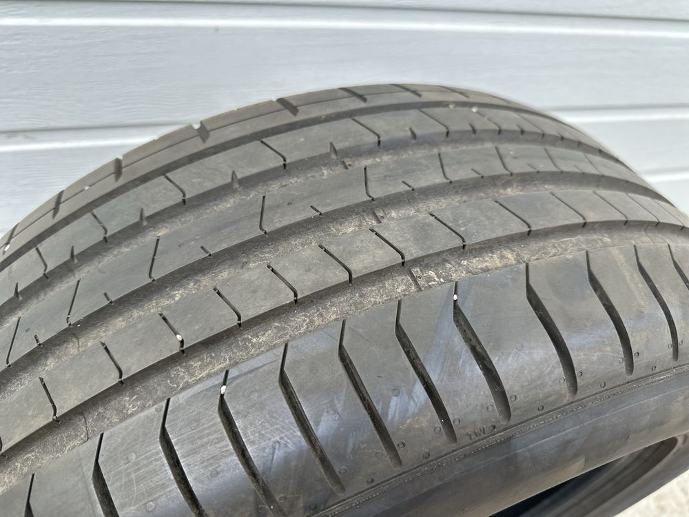 Літні колеса Pirelli P Zero 255/55 R19 107W