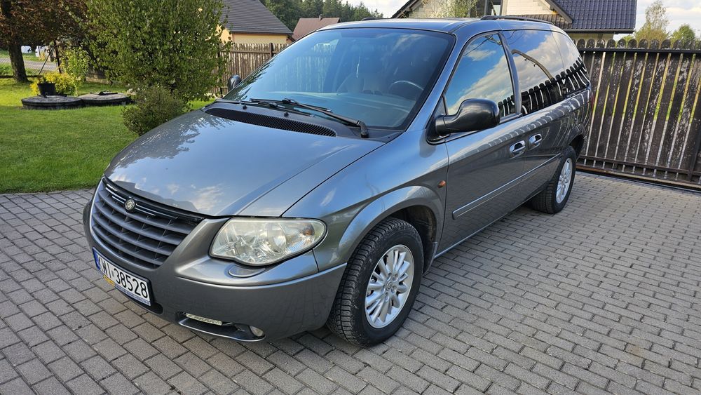 Chrysler Voyager 2.5 CRD 7 osobowy