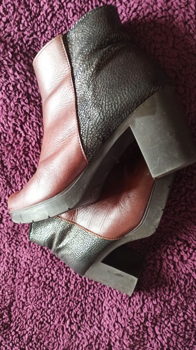 Botas senhora cano curto, Ana Romana