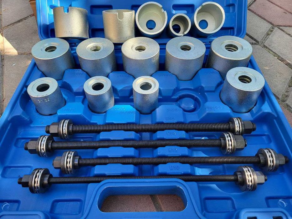 Набор для выприсовки втулок ,подшипников 18-66 мм 52 эл. Falcon F05355