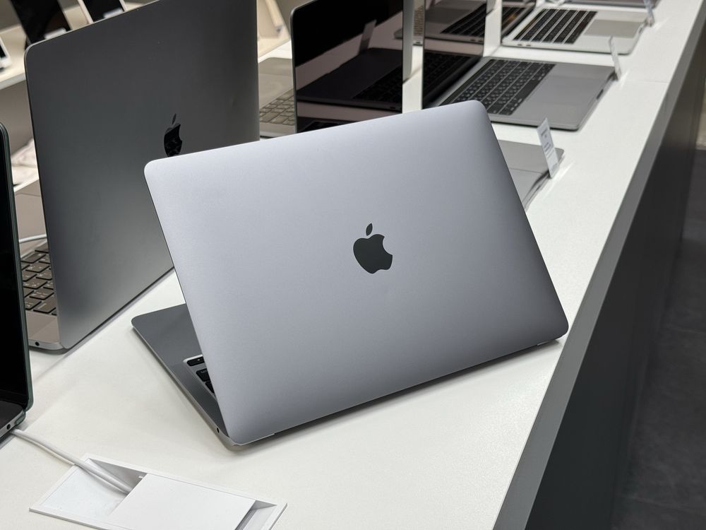 MacBook Air 13’’ 2020 M1 8GB|256GB ГАРАНТІЯ Київ“ Олімпійський” #3263