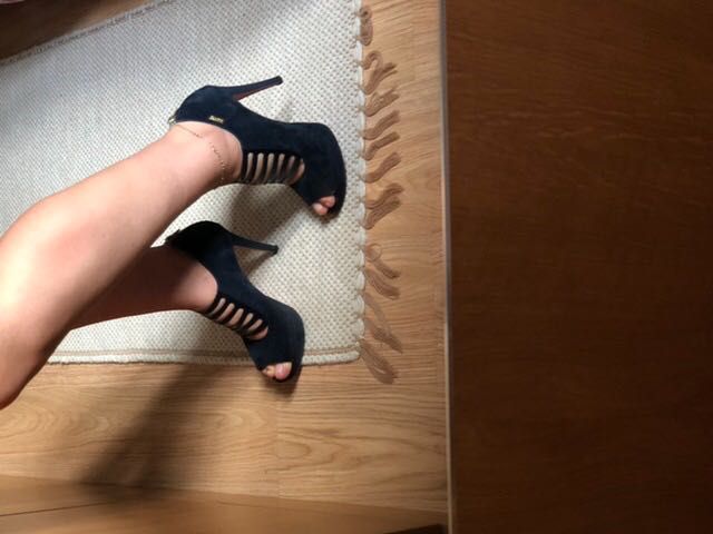 Sapatos salto alto, número 38/39