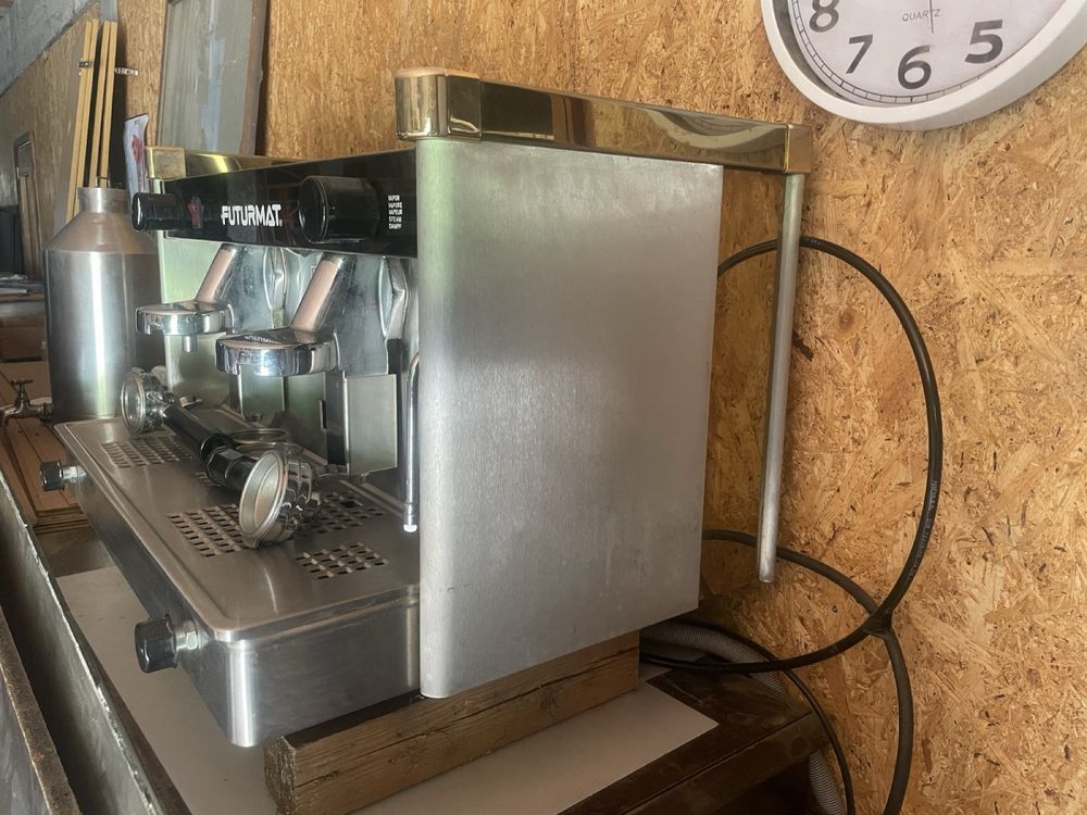 Maquina cafe “FUTURMAT”