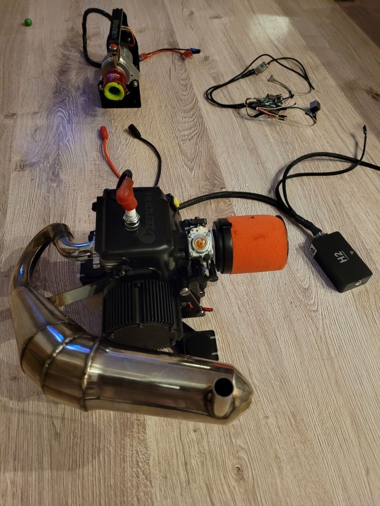 dron H2 hybrid generator silnik spalinowy z osprzetem