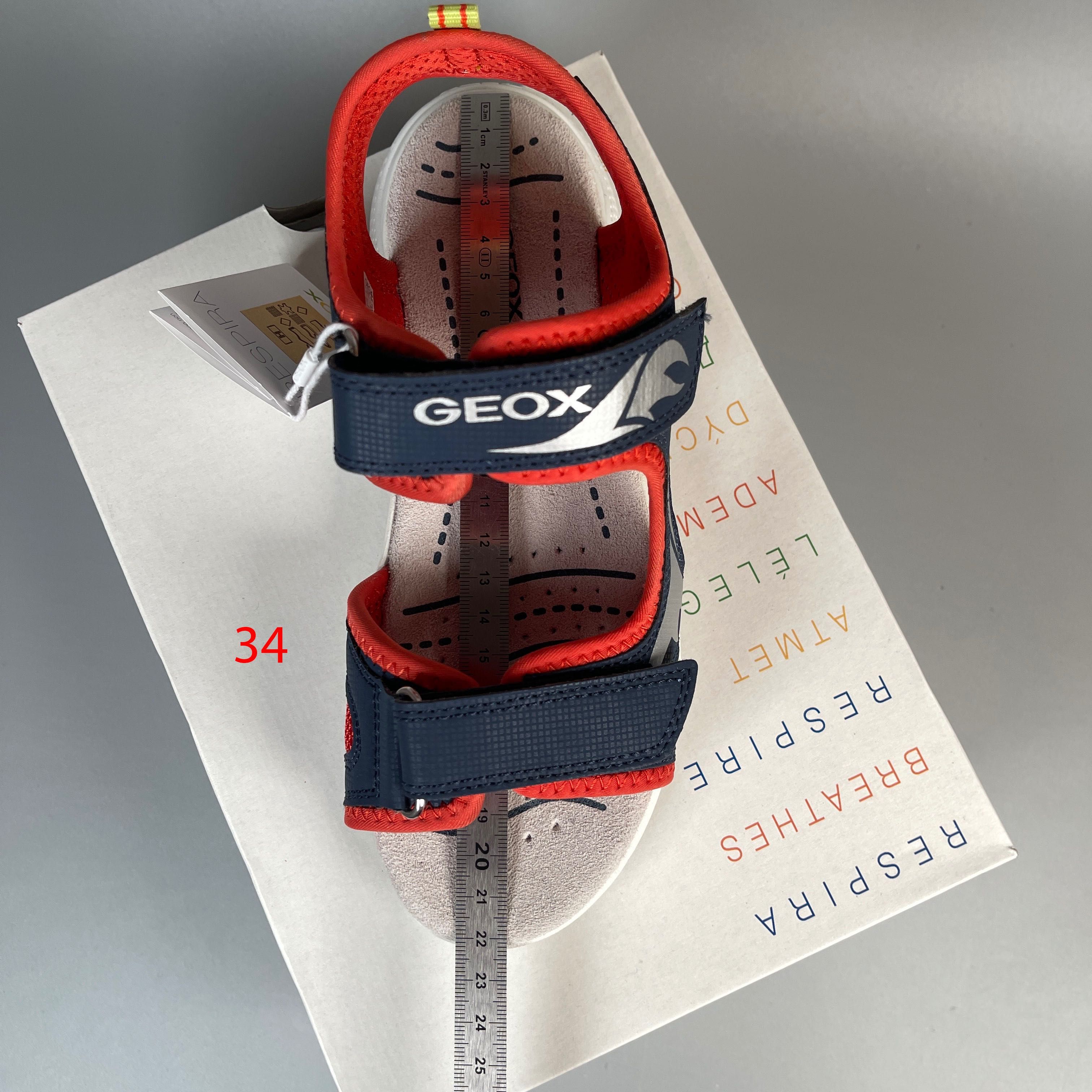 Босоніжки Geox Splush 30, 34, 35 р. босоножки