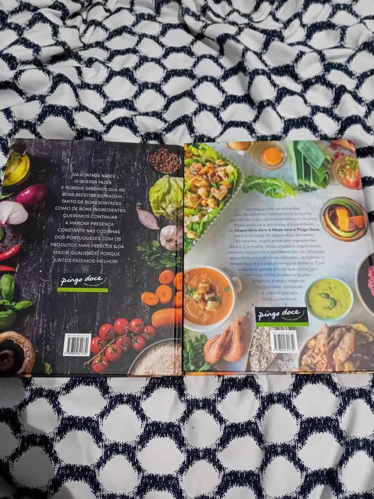 Conjunto de 2 livros de culinária