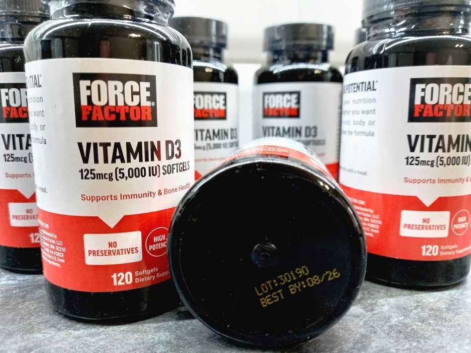 Force Factor, Vitamin D3 5000 МЕ (120 капс.), витамин D3, вітамін В3